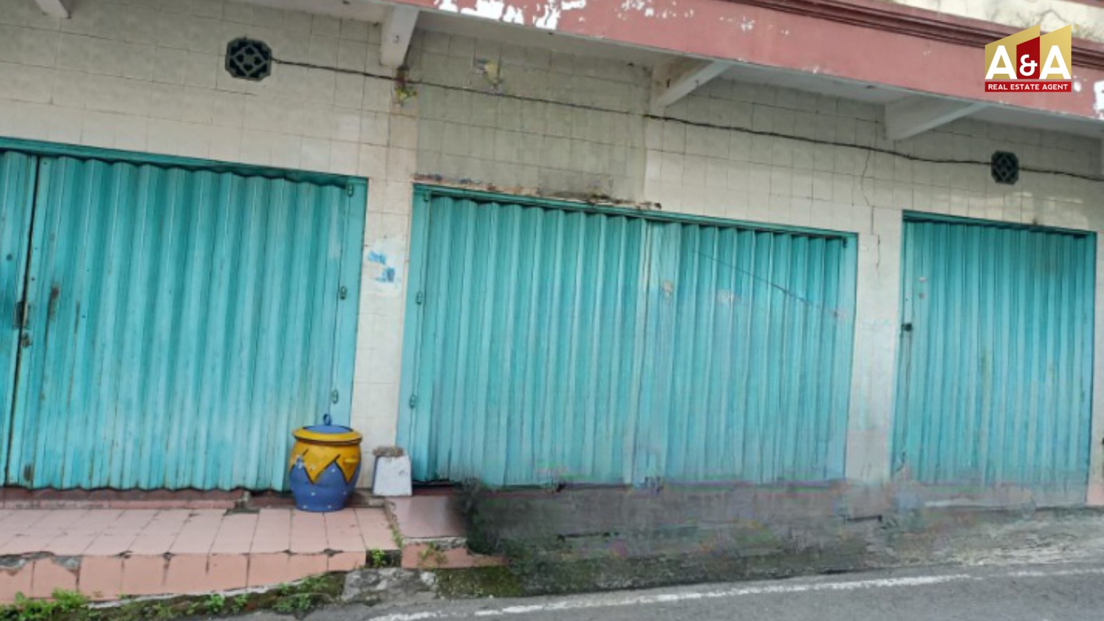 Dijual Ruko Strategis di Banyurip Kidul Surabaya - Image 1