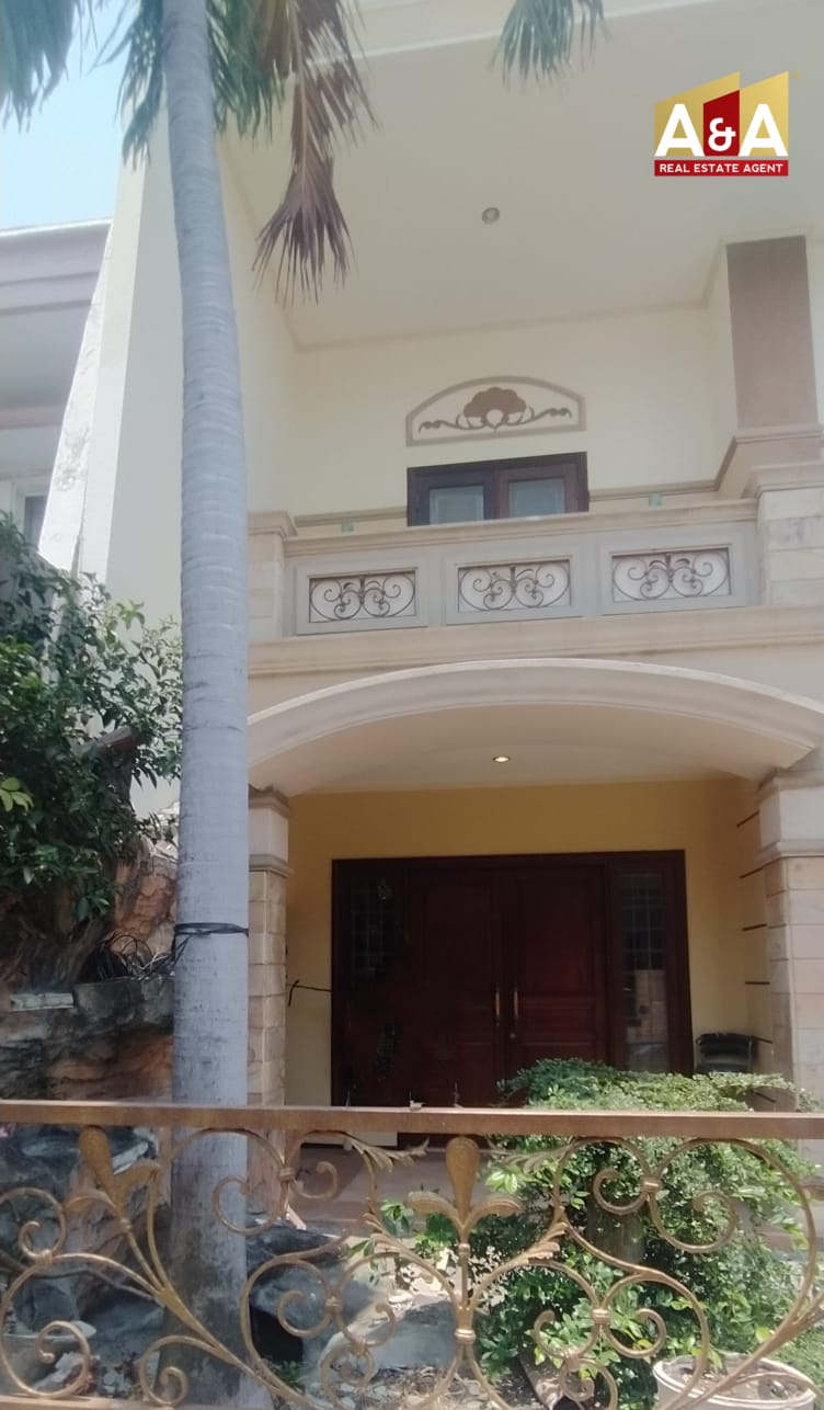 Dijual Rumah Stategis Mewah di Pakuwon City Surabaya - Image 1