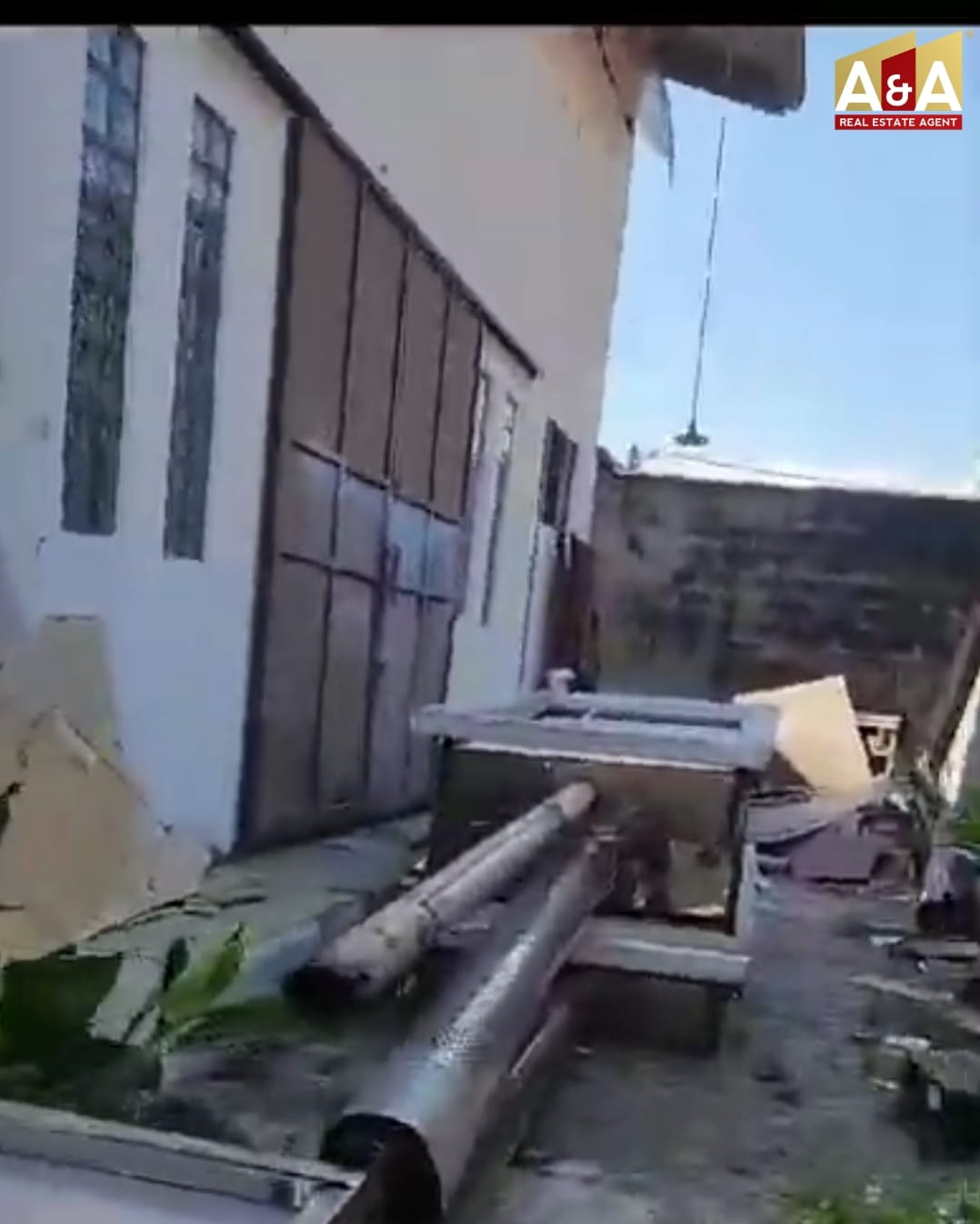 Dijual Gudang &amp; Kantor stategis di Pucang Adi Surabaya - Image 1