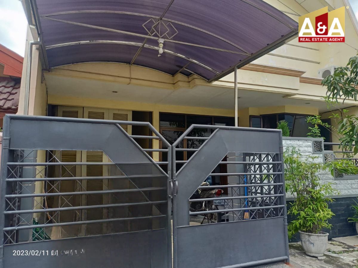 Disewakan Rumah Stategis di Wisma Permai Surabaya - Image 1