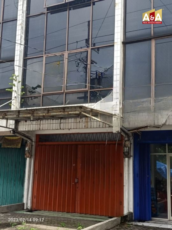 Disewakan Ruko strategis di Raya Kenjeran Surabaya - Image 1