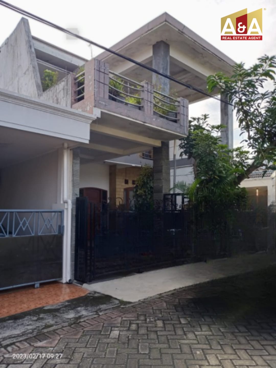 Dijual Rumah Strategis di Taman Pondok Indah Wiyung Surabaya - Image 1