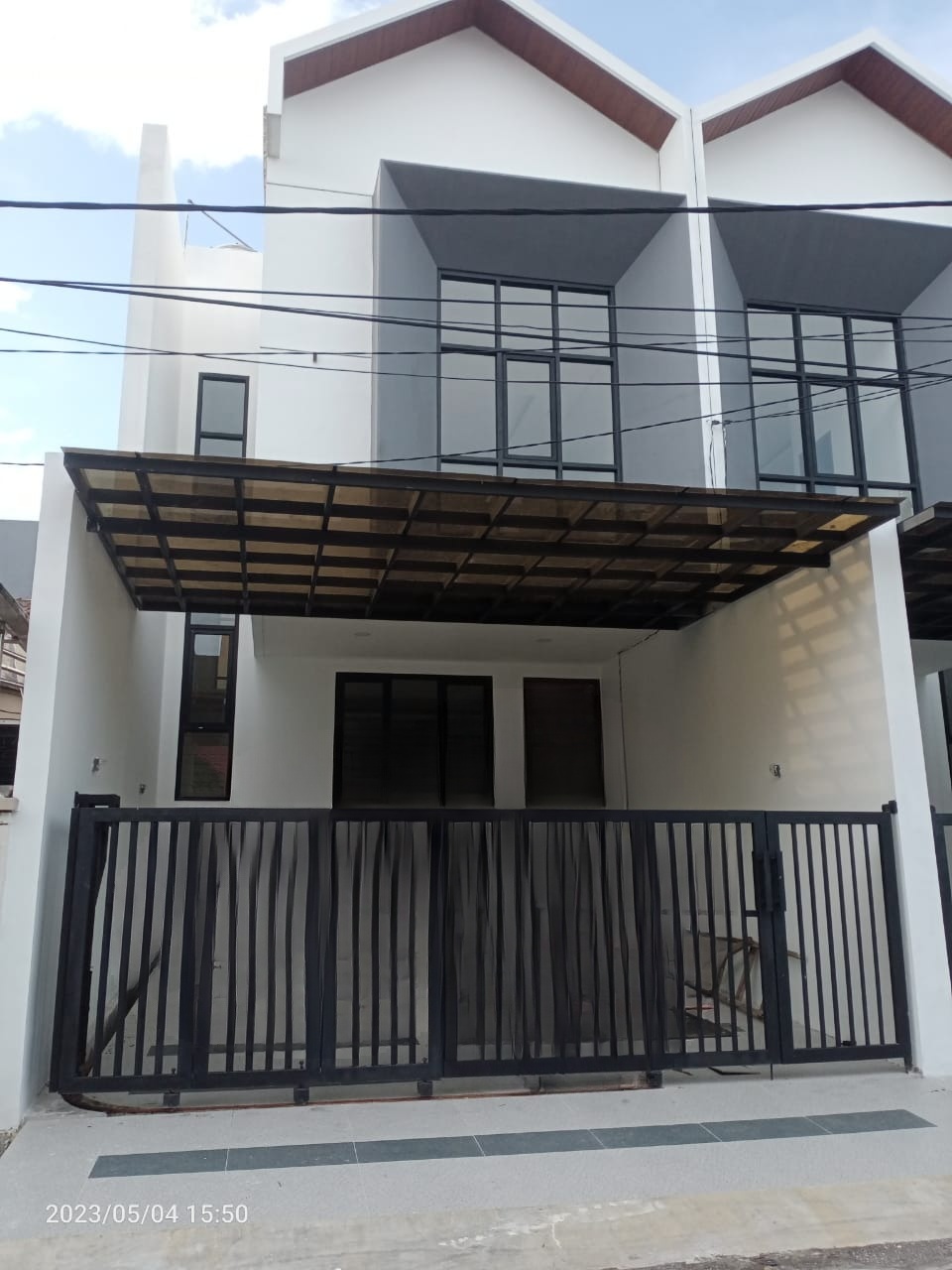 Dijual Rumah Baru 2 lantai di Rungkut Mapan Barat Surabaya - Image 1