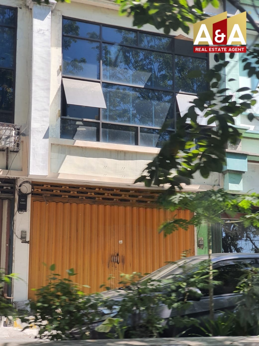 Dijual Ruko Strategis di Rungkut Megah Raya Surabaya - Image 1