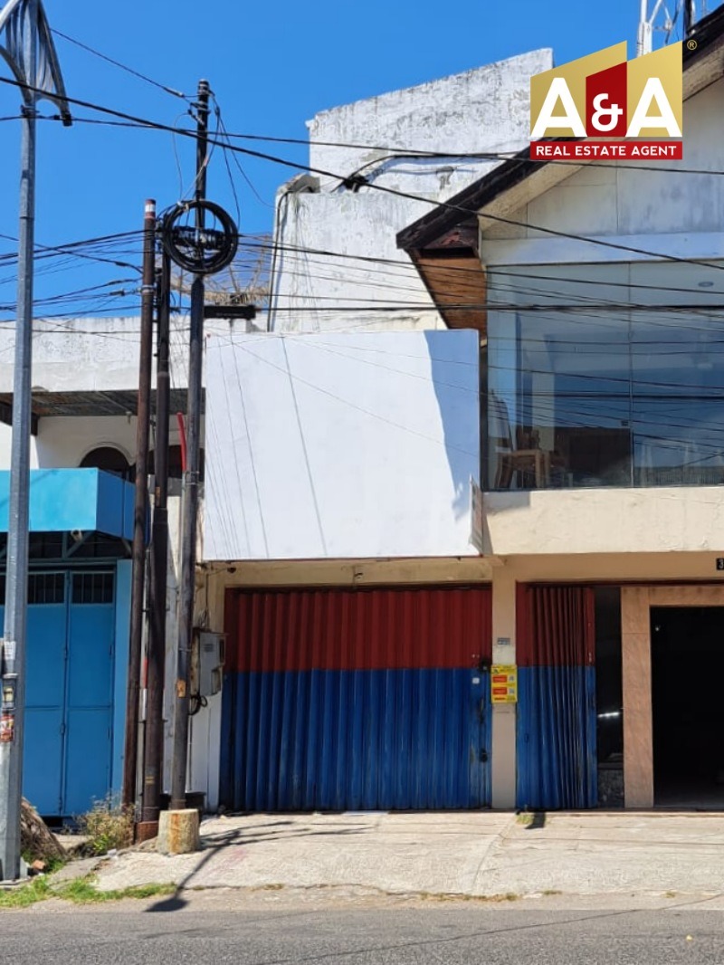 Disewakan Ruko Strategis di Barata Jaya Surabaya - Image 1