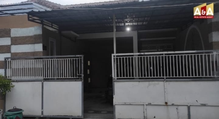 Dijual Rumah Murah Strategis di Driyorejo Permata Gresik - Image 1