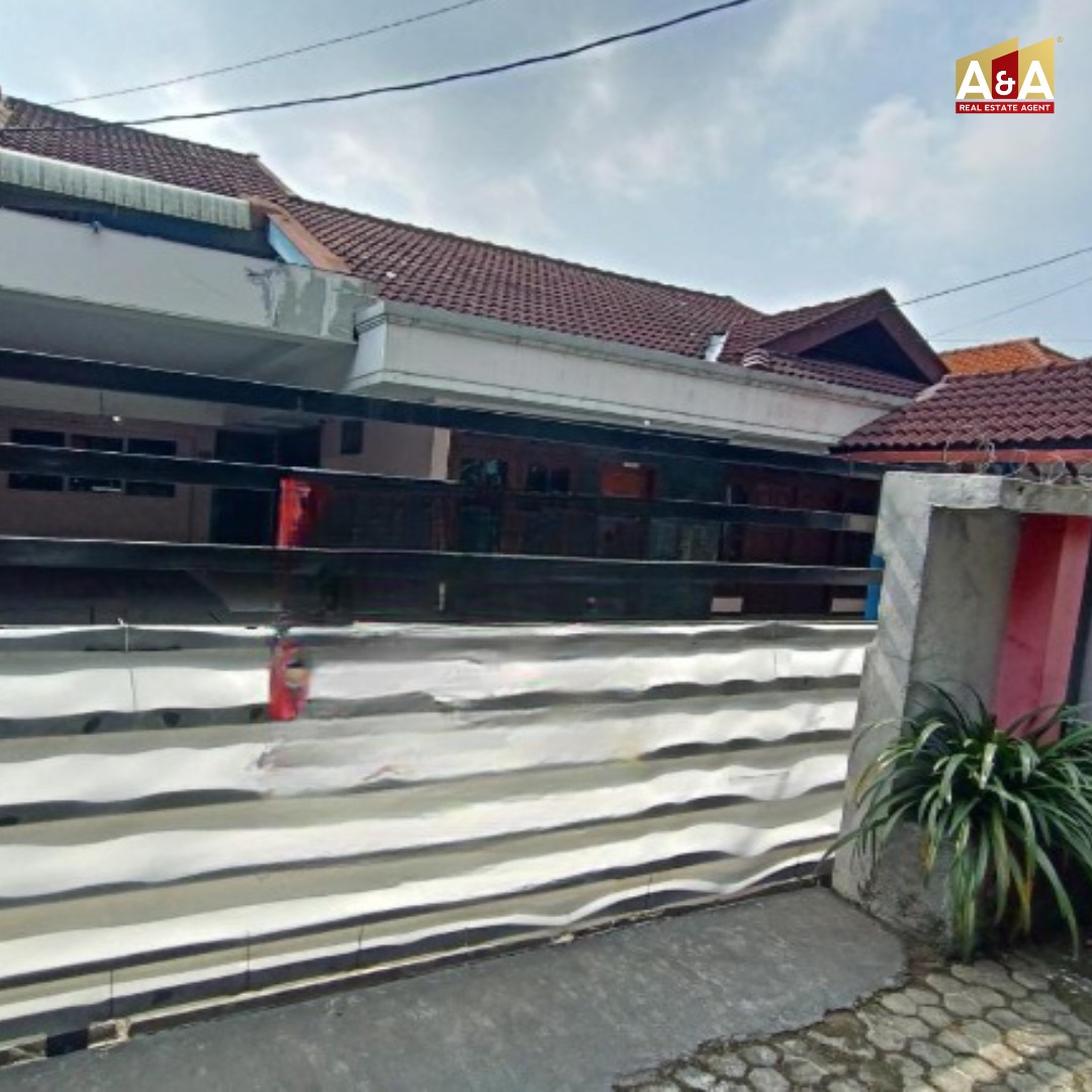 Dijual Rumah Strategis di Rungkut Asri Tengah Surabaya - Image 1