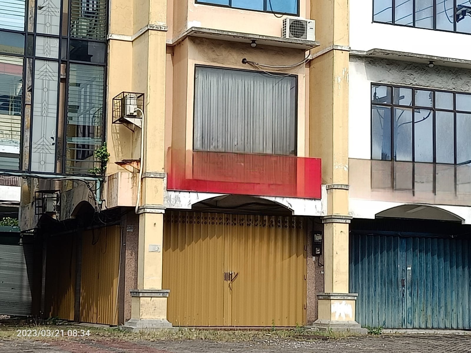 Dijual Ruko Strategis di Bunguran Surabaya - Image 1