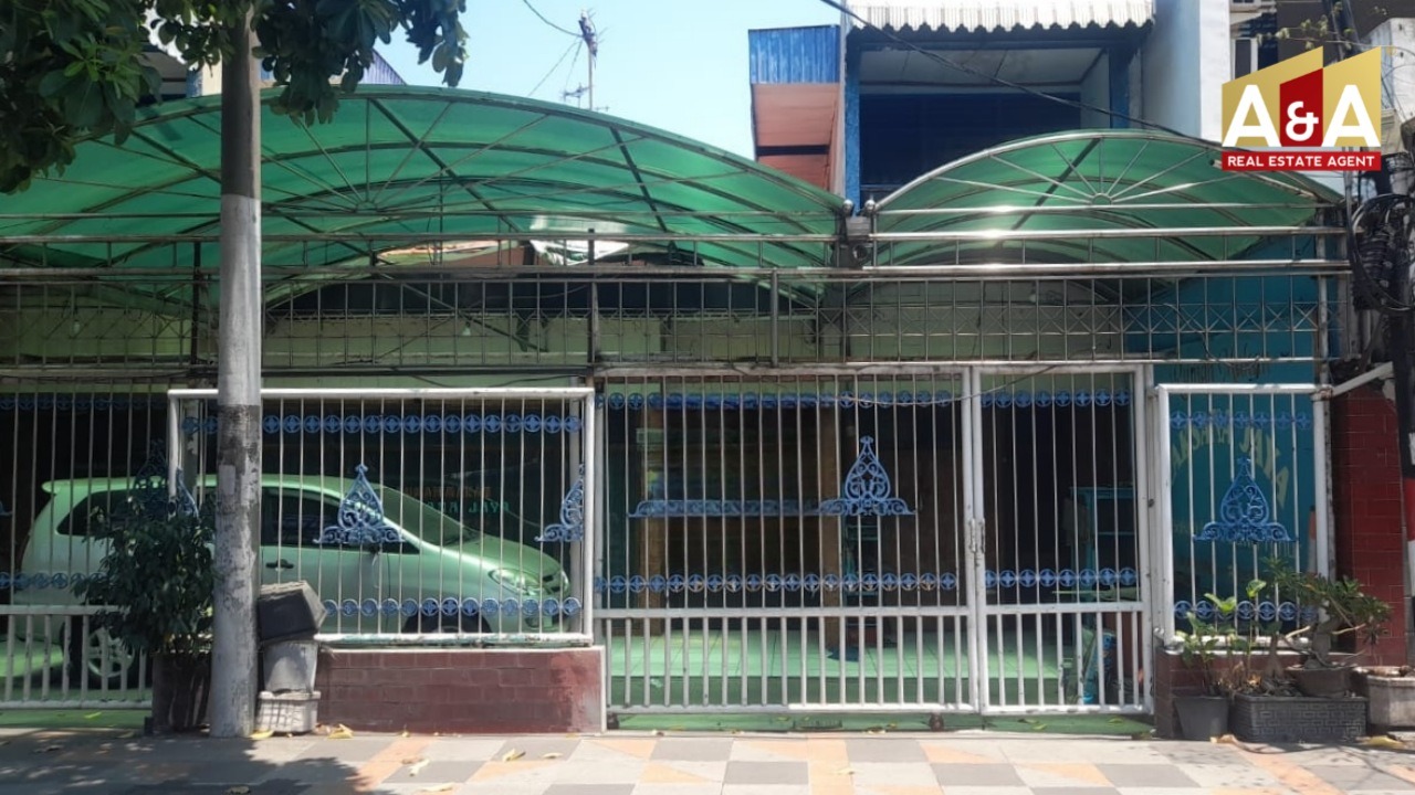 Dijual Rumah Strategis di Perak Timur Surabaya - Image 1