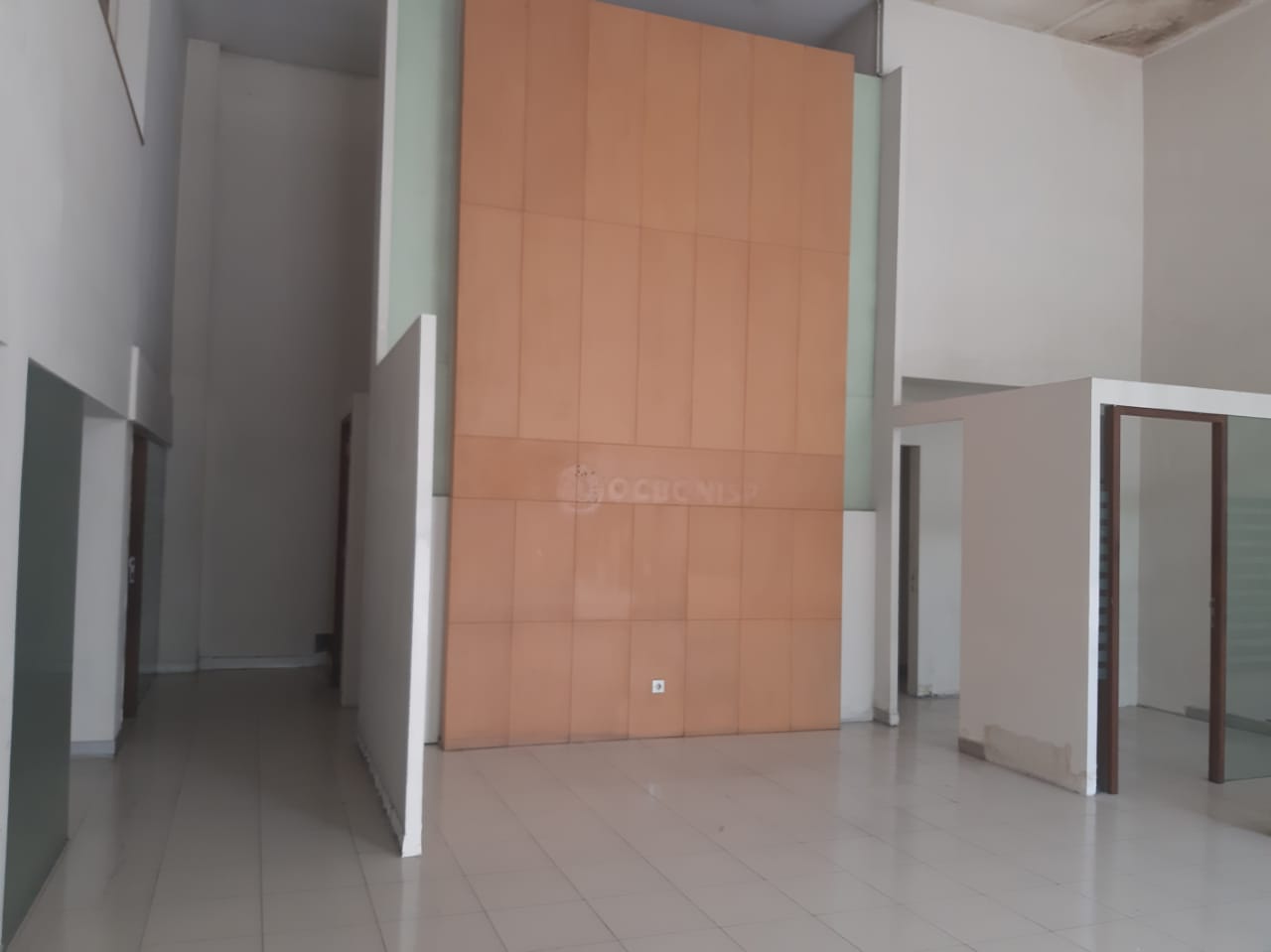 Disewakan Ruko Strategis di Perak Timur Surabaya - Thumbnail 3