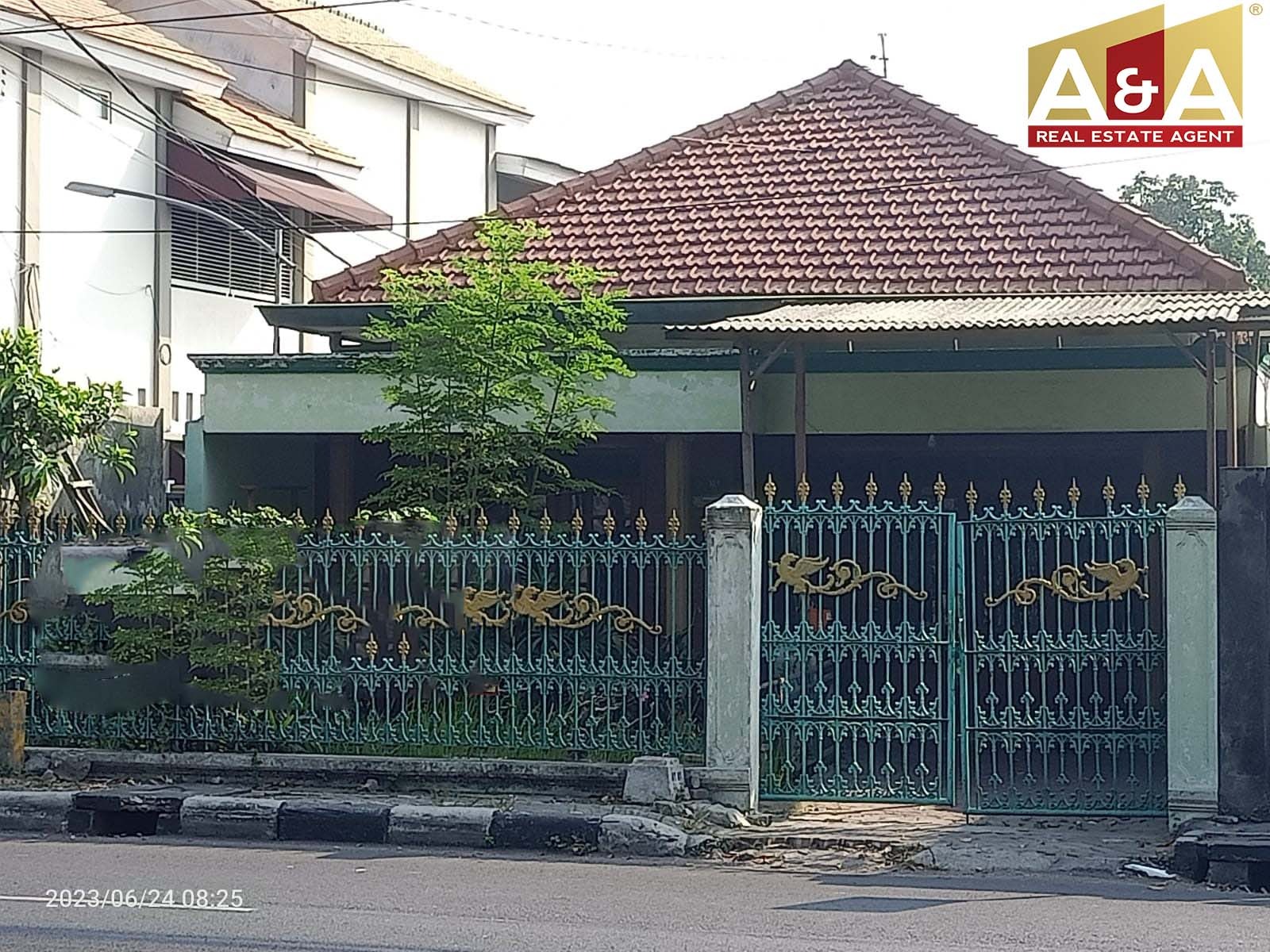 Dijual Rumah Strategis di Kartini Gresik - Image 1