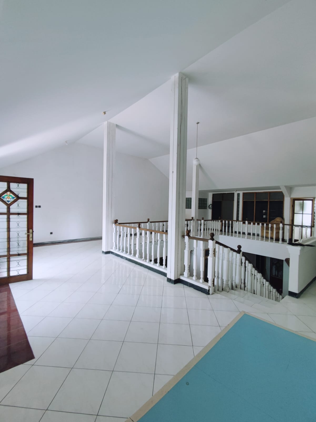 Disewakan Rumah Strategis di Darmo Baru Barat Surabaya - Thumbnail 2