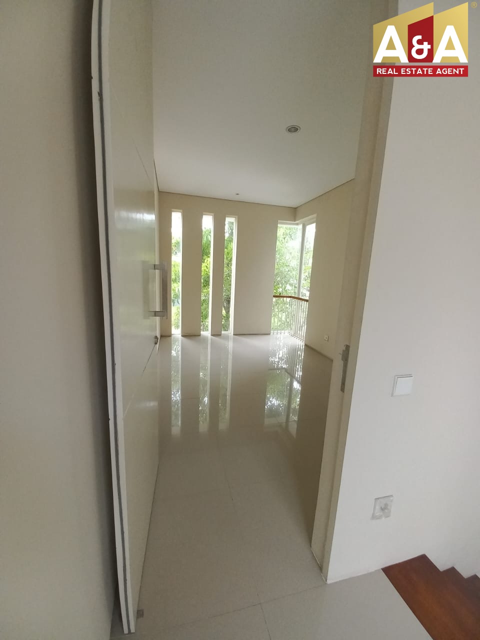 Dijual Rumah Citraland Surabaya Barat - Thumbnail 4