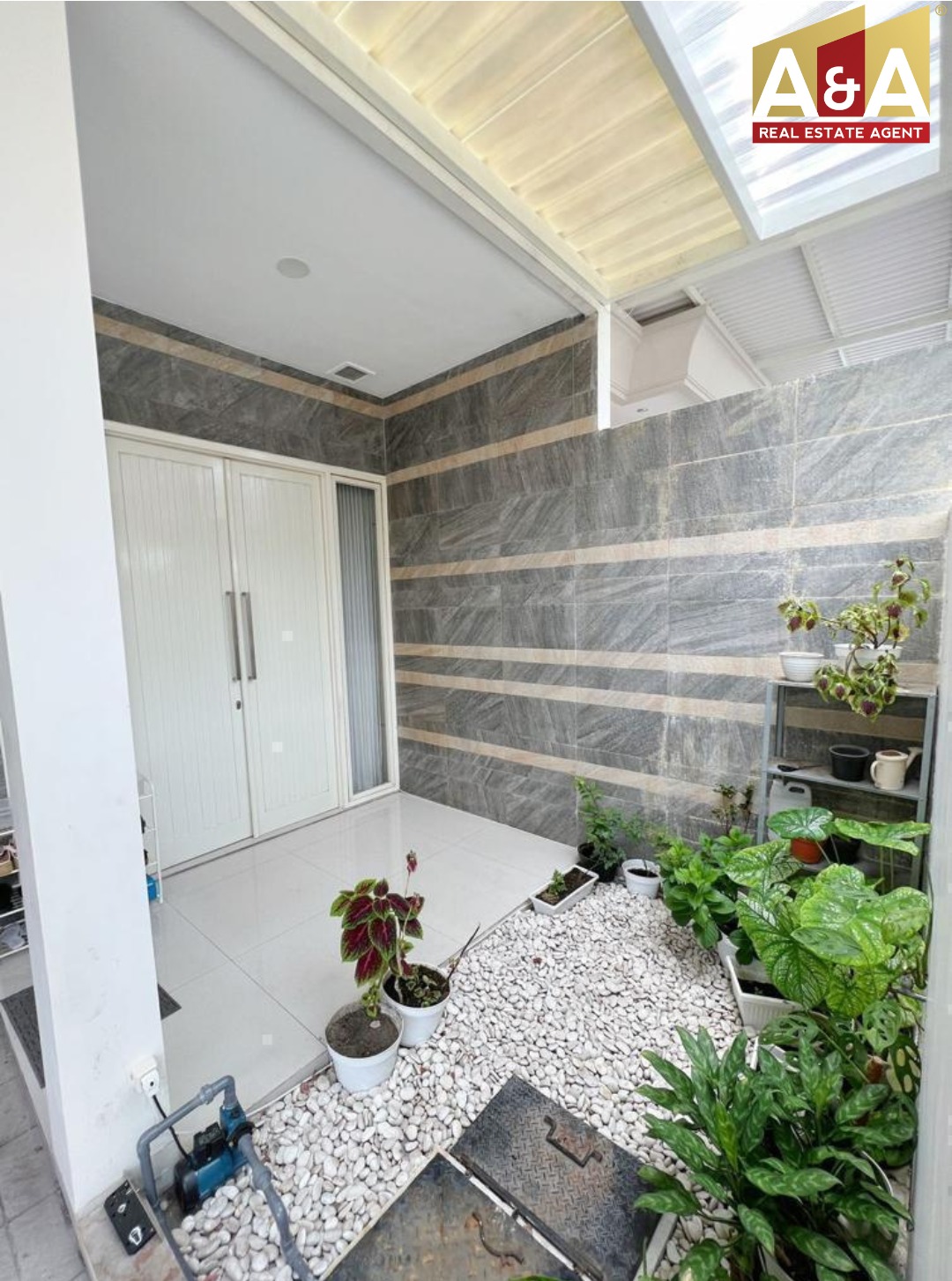 Dijual Rumah Mewah Murah Surabaya Timur - Image 1