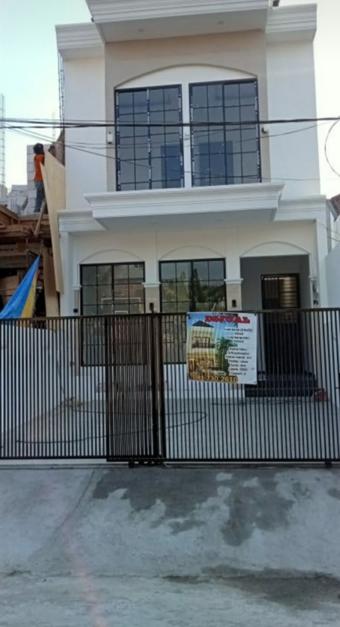 Dijual rumah baru gress Darmo Permai Timur - Image 1