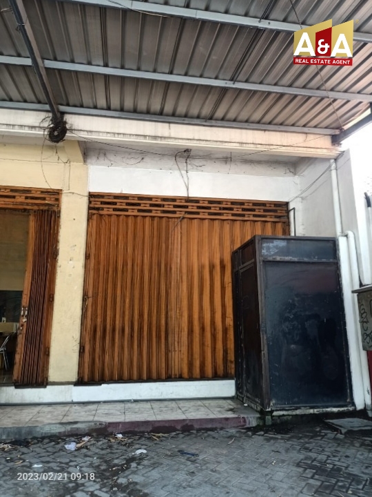 Disewakan Toko+Gudang Strategis di Kedung cowek Surabaya - Image 1