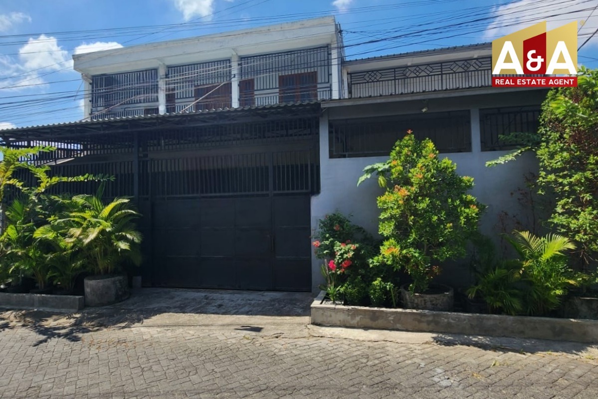 Dijual Rumah Strategis di Candi Lontar Kulon Surabaya - Image 1