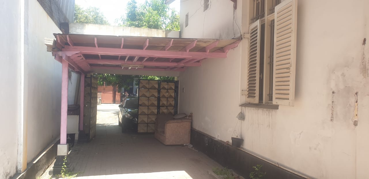 DIJUAL TANAH BANGUNAN GUBENG SURABAYA PUSAT - Image 1