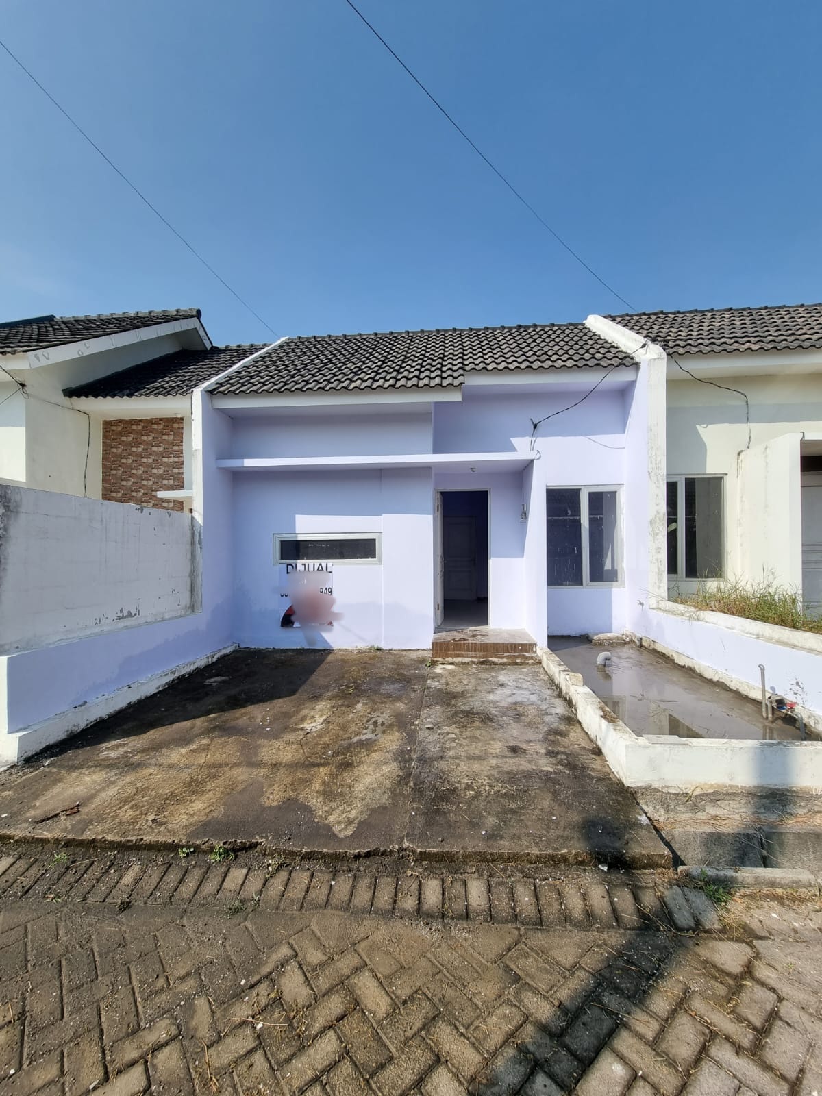 Rumah baru gress Alana Hills Driyorejo - Image 1