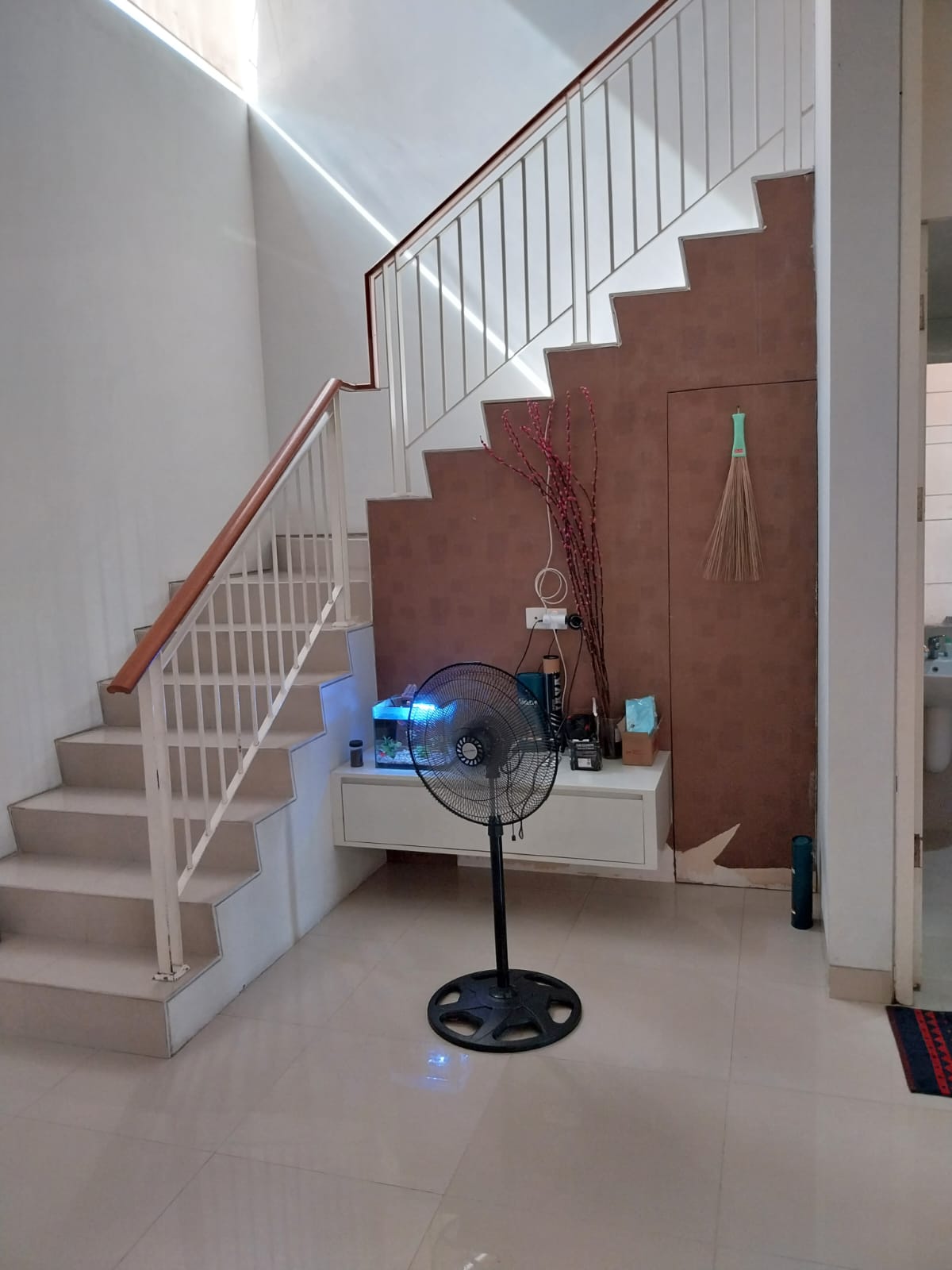 Dijual dan Disewakan Rumah Wilayah Surabaya Barat - Image 1