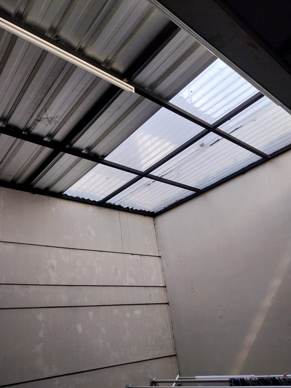 Dijual dan Disewakan Rumah Wilayah Surabaya Barat - Thumbnail 2