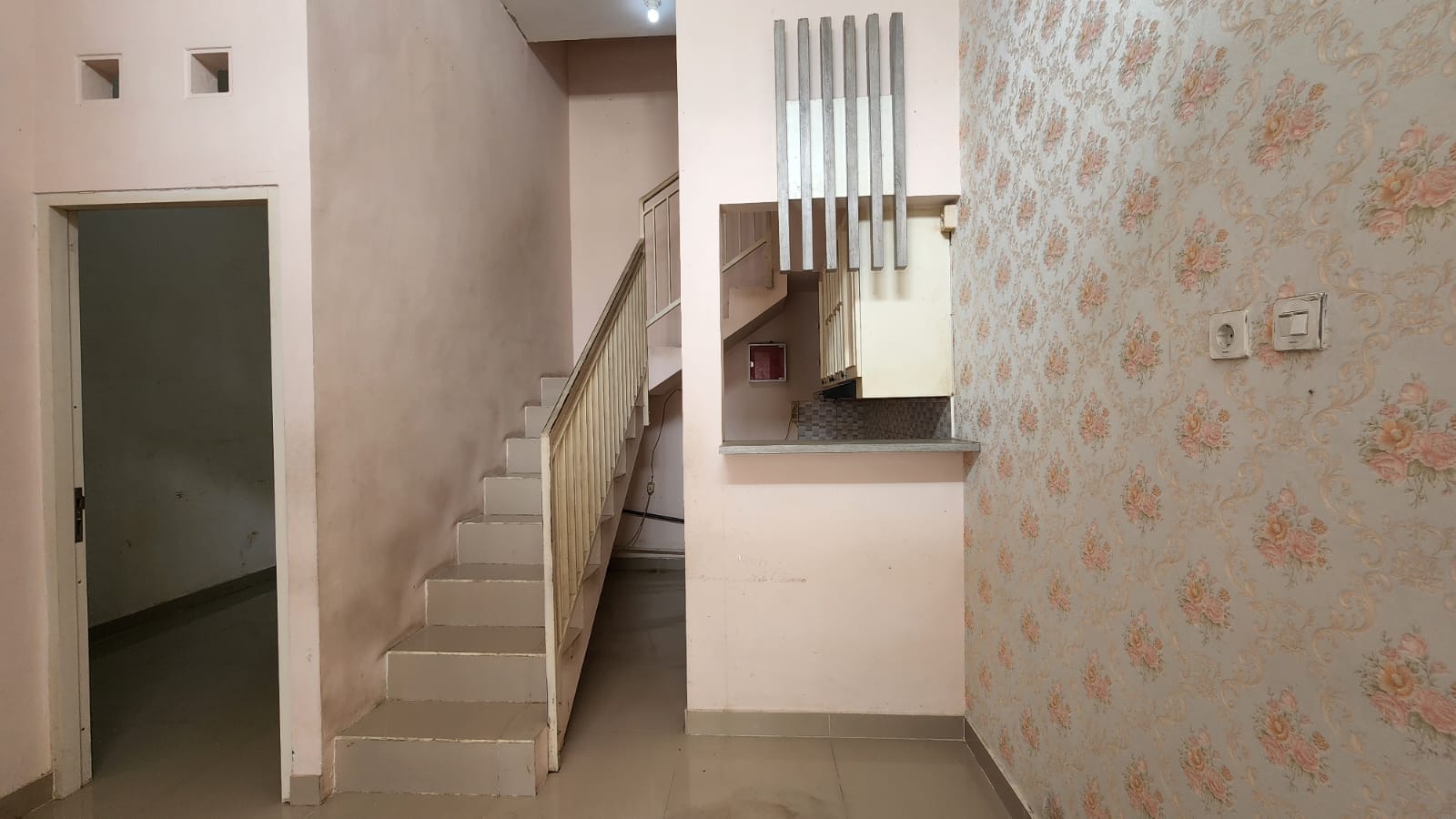 DIJUAL RUMAH JAMBANGAN SURABAYA SELATAN - Thumbnail 2