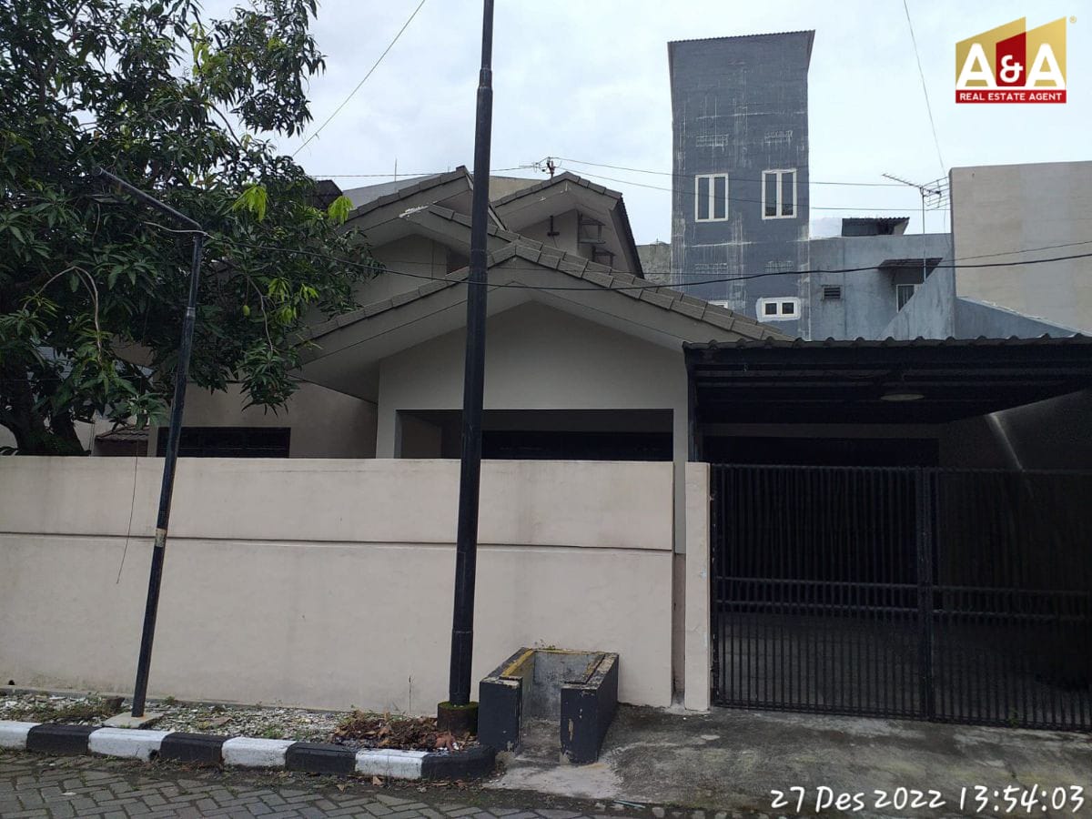 Dijual Rumah Strategis di Darmo Permai Timur Surabaya - Image 1