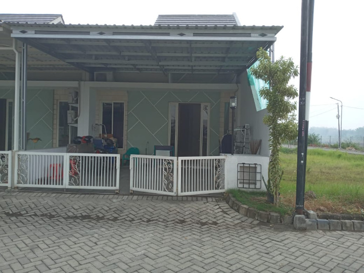 Dijual Rumah Taman Wisata Regency - Image 1