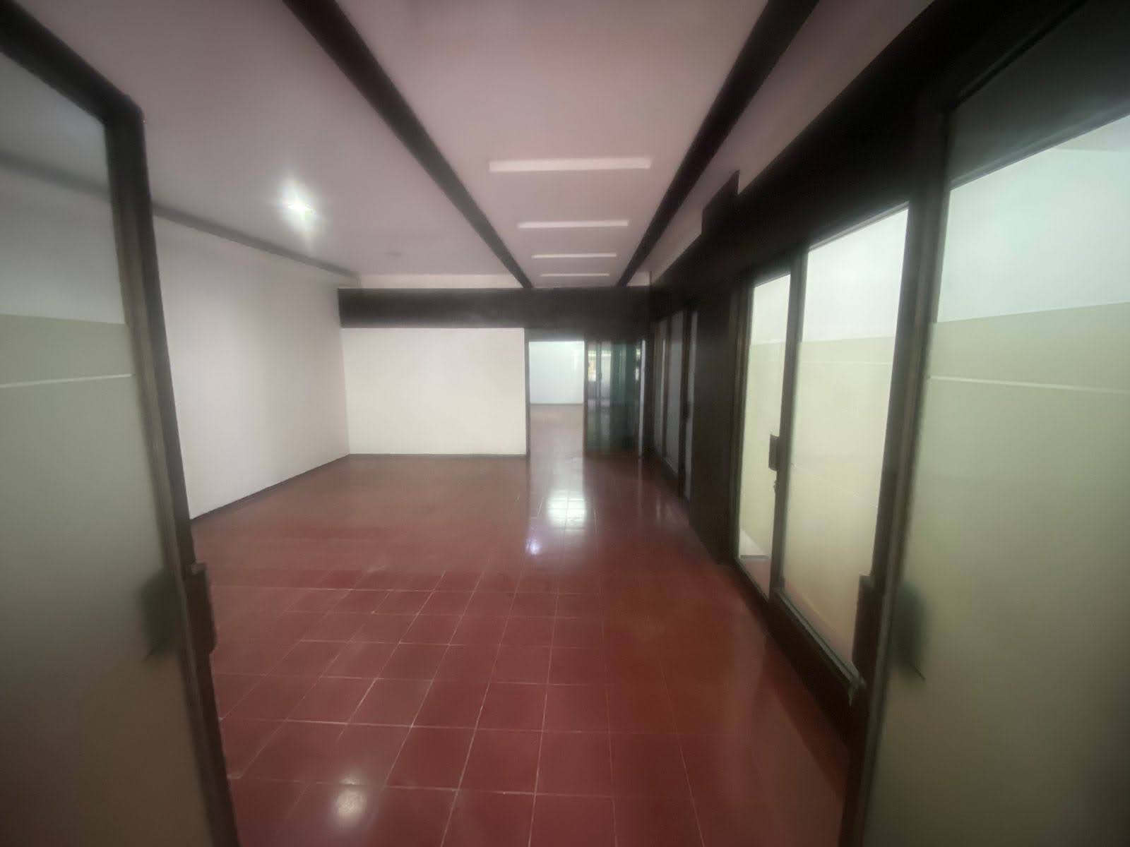 DIJUAL RUMAH PERAK BARAT SURABAYA UTARA - Image 1