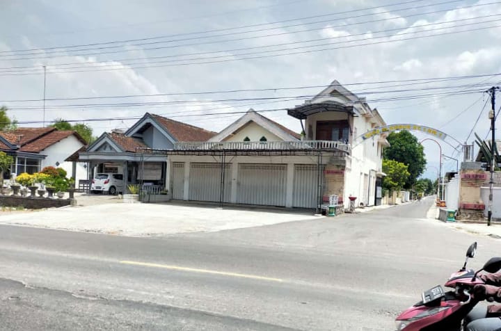 Dijual/Disewakan Ruko Murah Lokasi Strategis Wilayah Madiiun - Image 1