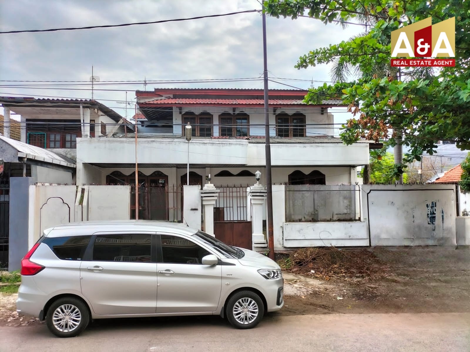 DIJUAL RUMAH HOOK WILAYAH SURABAYA TIMUR - Image 1