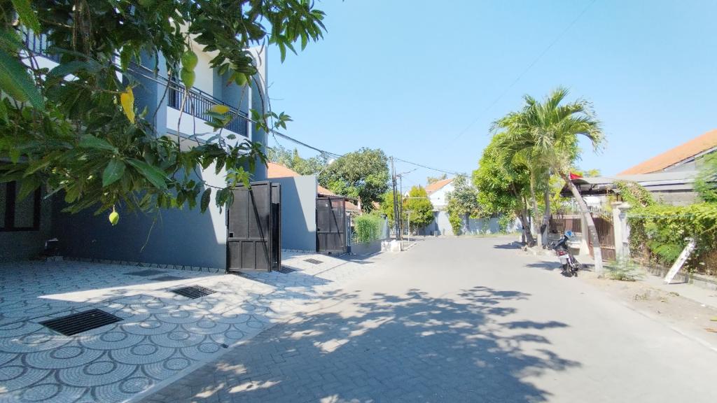 Dijual Rumah Baru Dibangun Siap Huni Surabaya Timur - Thumbnail 2