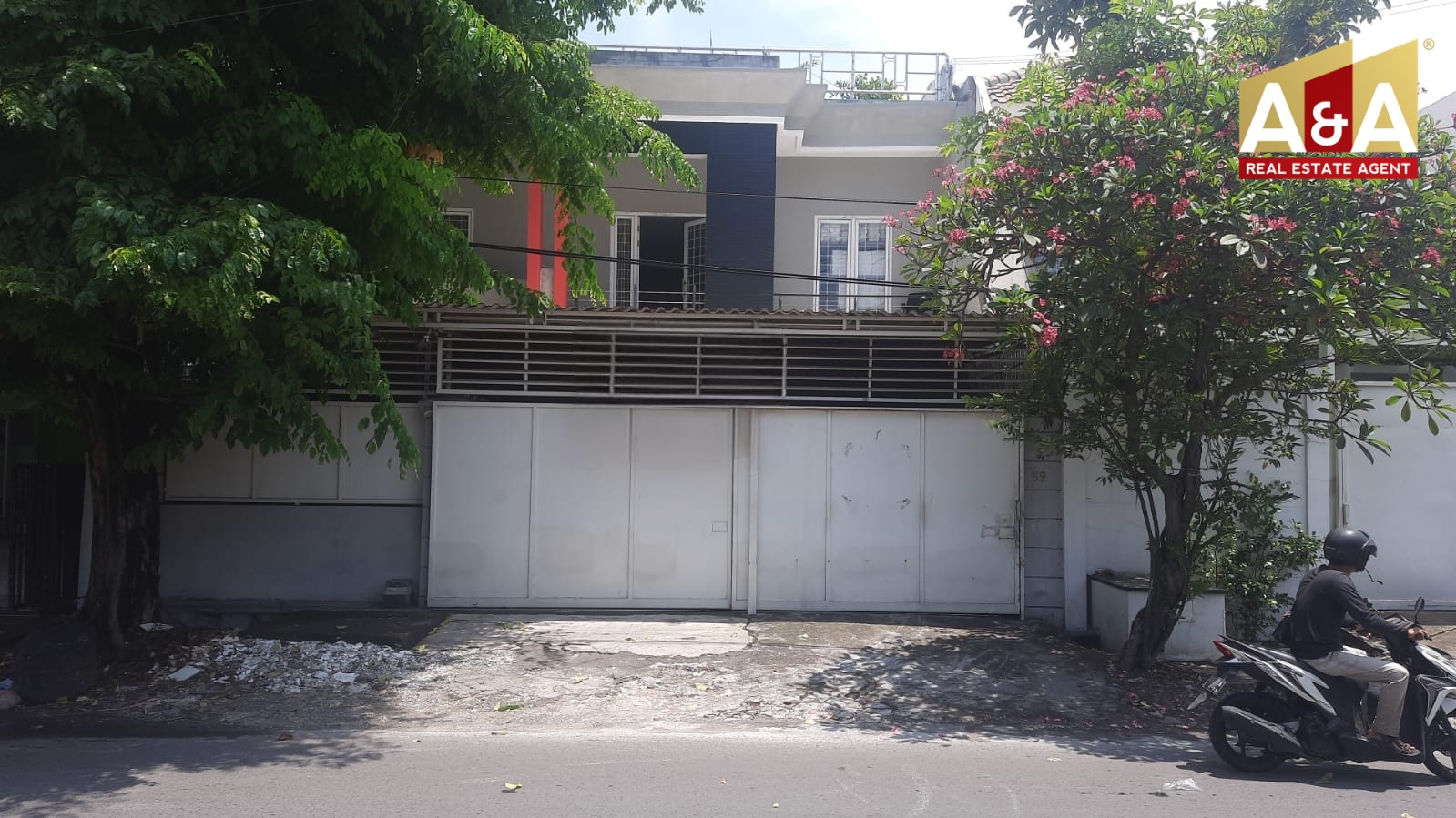 DIJUAL RUMAH WILAYAH SURABAYA TIMUR - Image 1