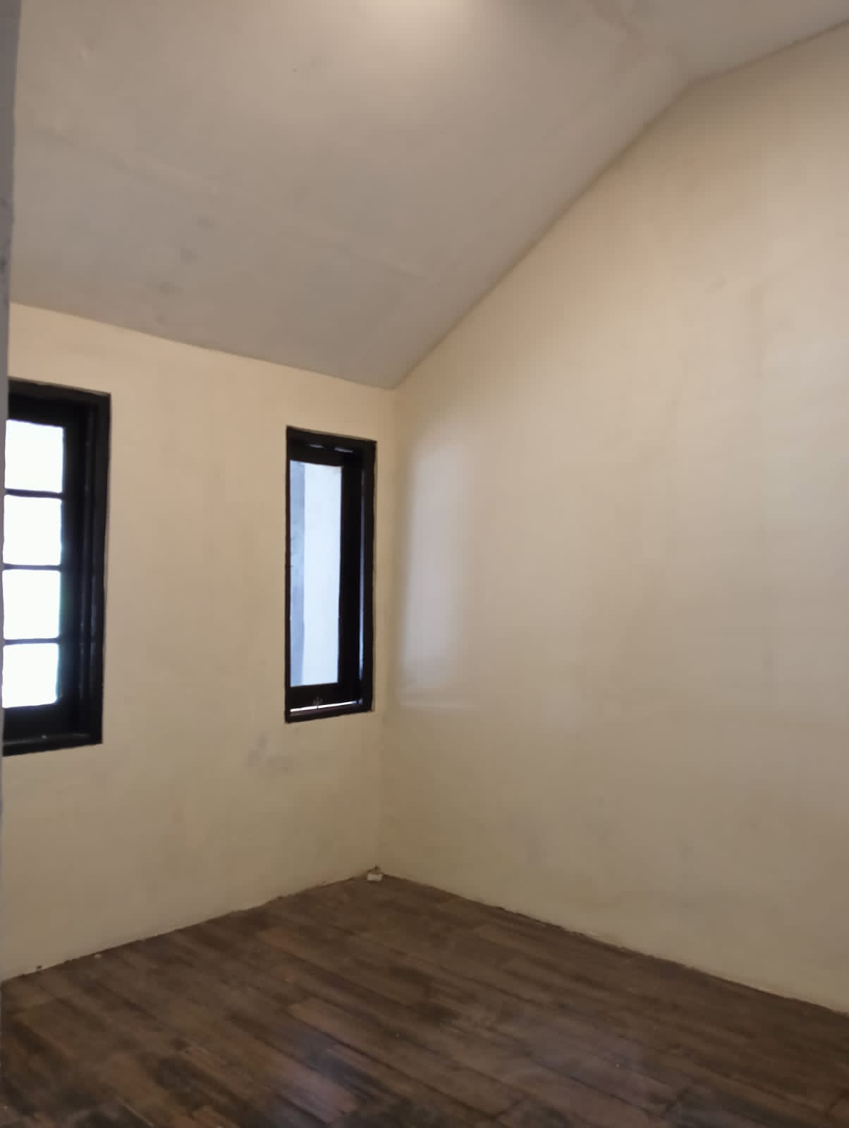 Dijual Rumah Murah Taman Puspa Raya Citraland Surabaya Barat - Thumbnail 3