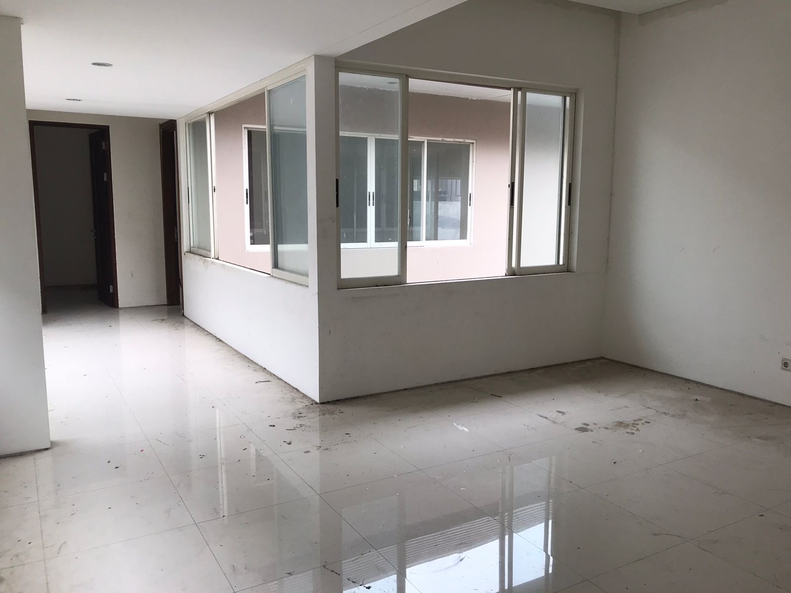 Dijual dan Sewakan Rumah Wilayah Surabaya Barat - Image 1