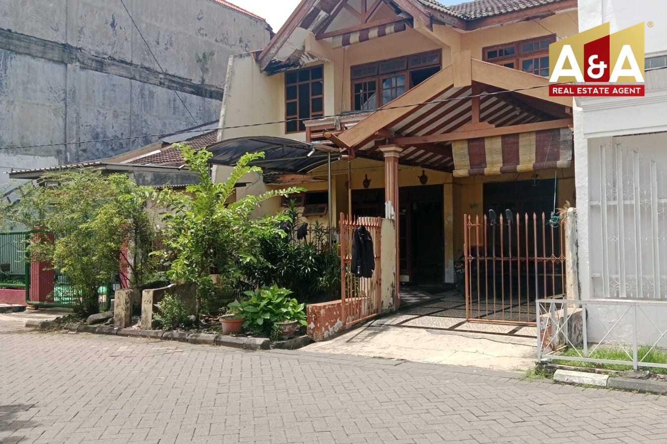 Dijual Rumah Murah Lokasi Strategis Surabaya Selatan - Image 1
