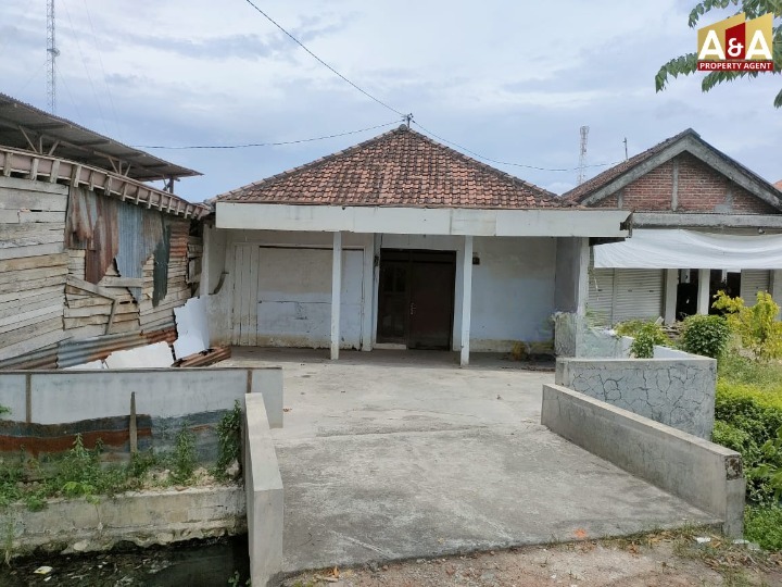 Dijual Tanah dan Bangunan Cocok Untuk Usaha di Bulurejo Benjeng Gresik - Image 1