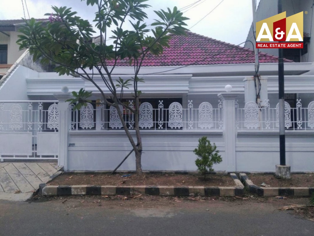 DIJUAL RUMAH WILAYAH SURABAYA SELATAN - Image 1