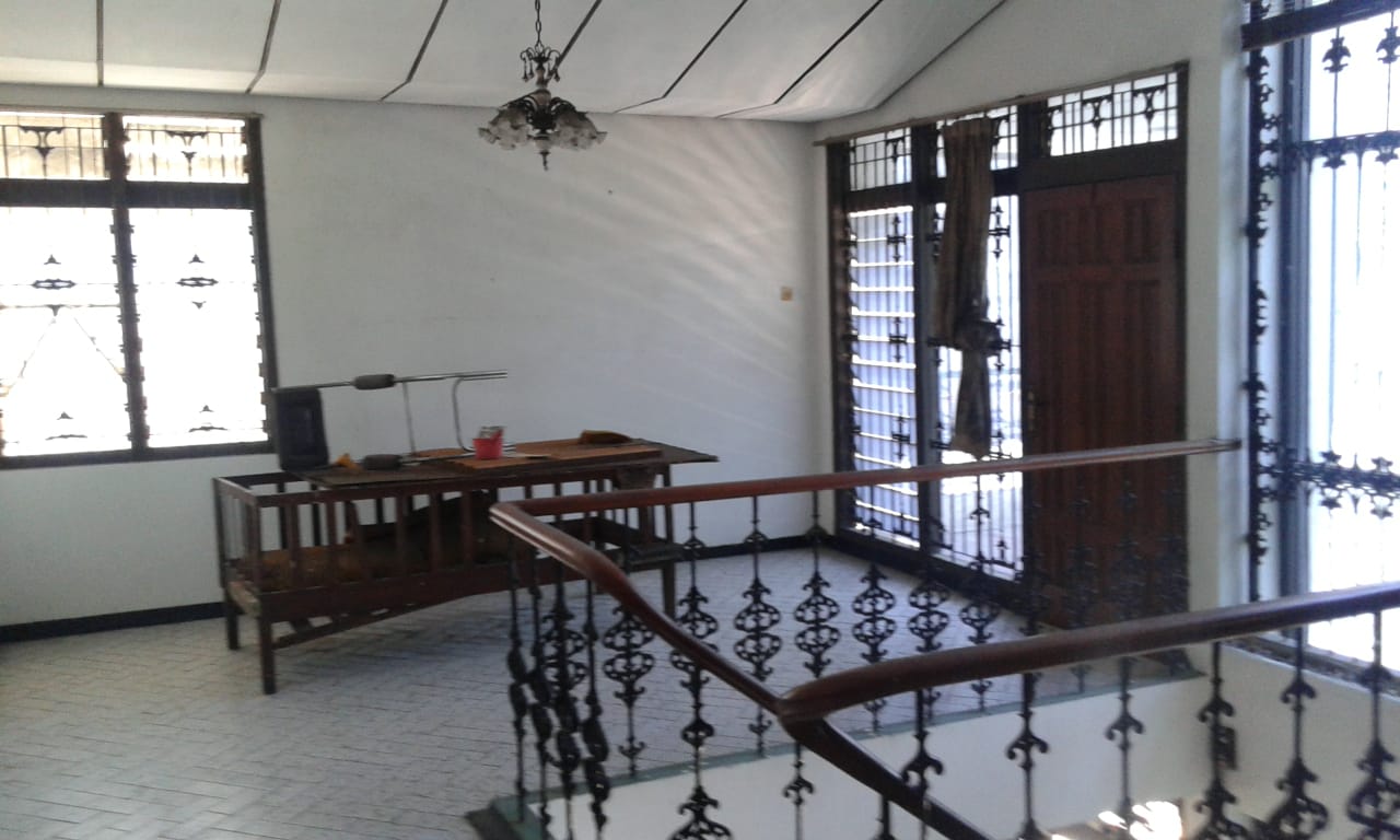 Dijual Rumah Usaha Nol Jalan Raya Kedung Cowek Surabaya - Image 1