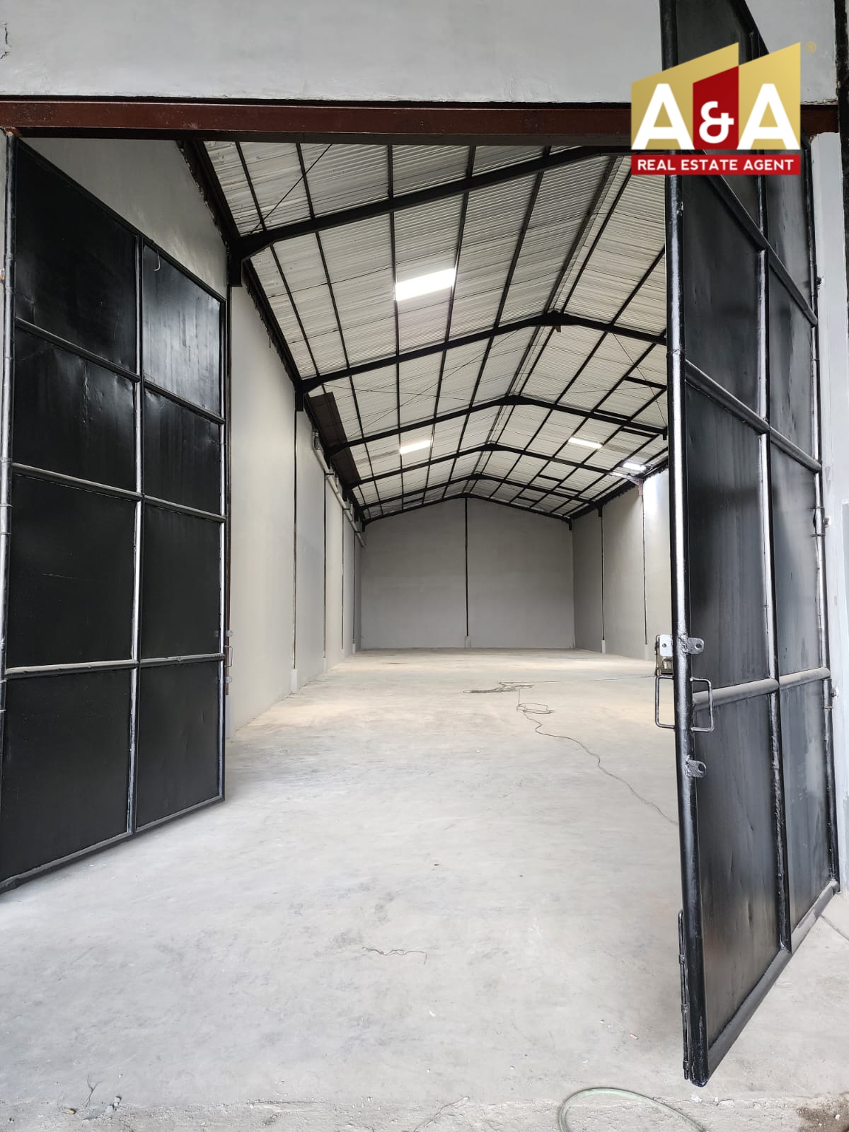 DIJUAL GUDANG JEJER DUA WILAYAH SURABAYA BARAT - Image 1