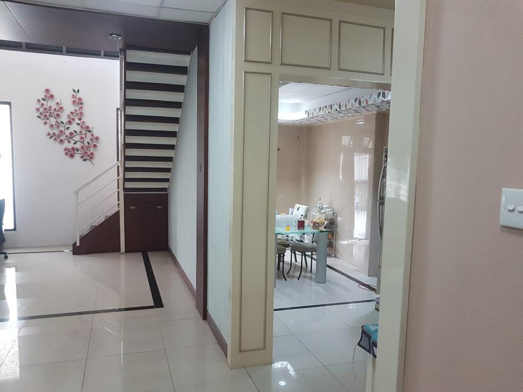 Dijual Rumah Citraland Surabaya Barat - Image 1