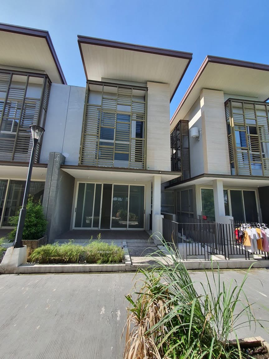 DIJUAL/SEWA RUMAH WISATA BUKIT MAS SURABAYA BARAT - Image 1