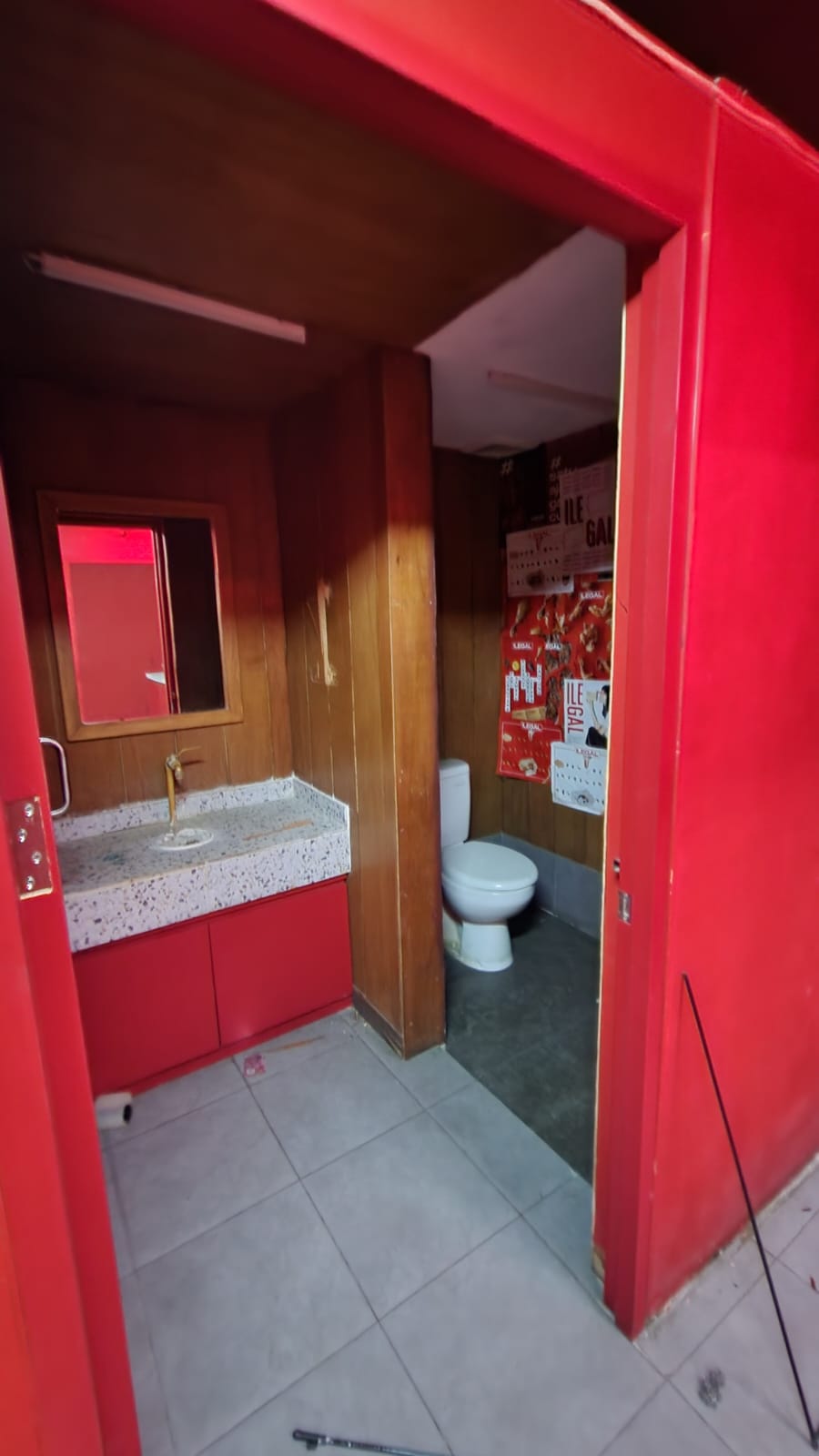 Disewakan Rumah Raya Darmo Permai Nol Jalan Cocok Untuk Cafe/Resto/Kantor Surabaya Barat - Thumbnail 3