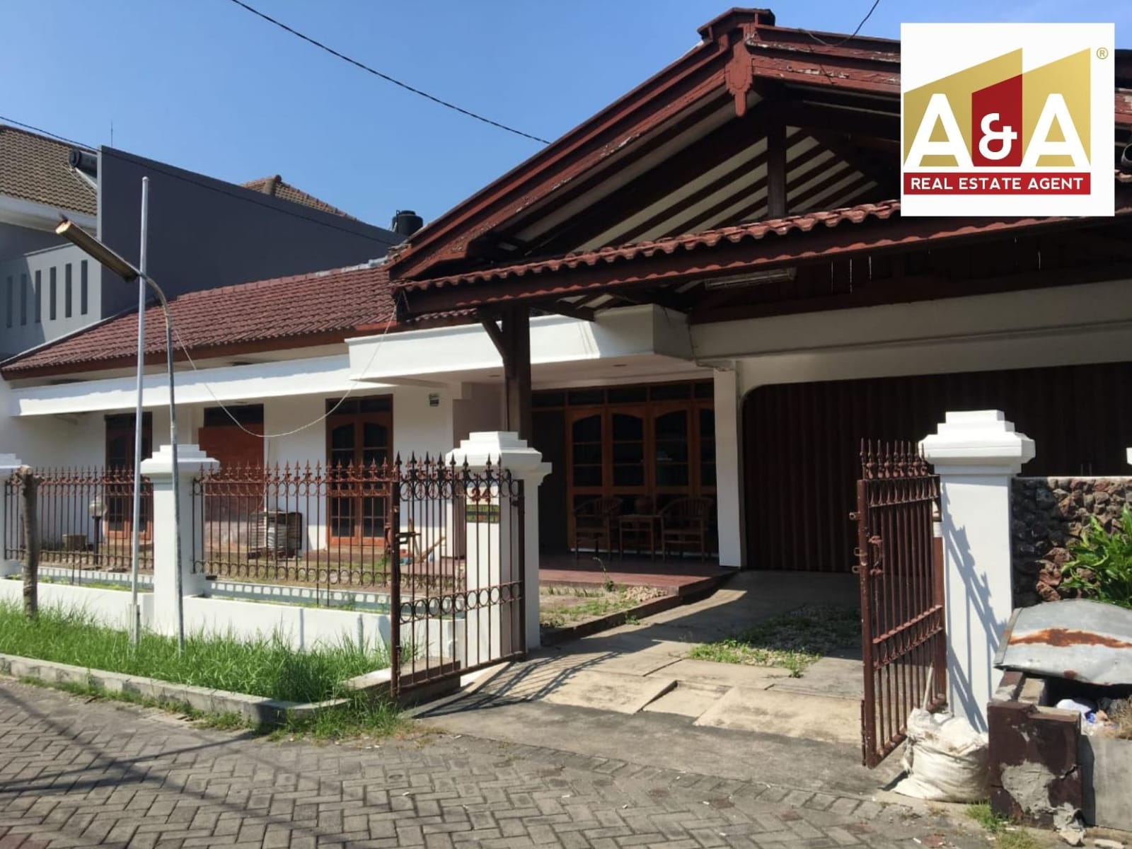 Dijual Rumah Murah, Siap Huni Semolowaru Tengah Surabaya Timur - Image 1