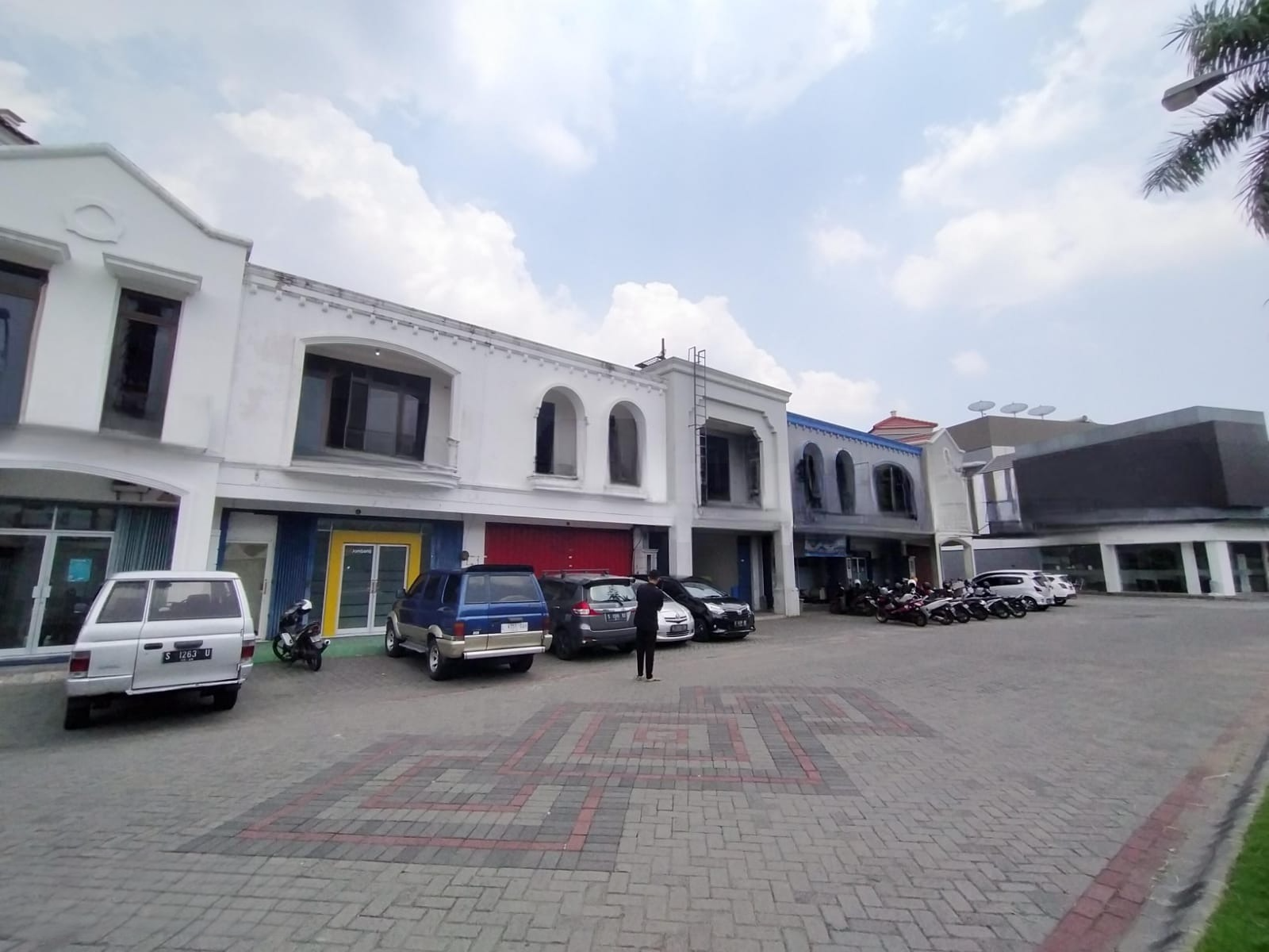 Disewakan Ruko Cempaka Mas, Jombang - Thumbnail 4