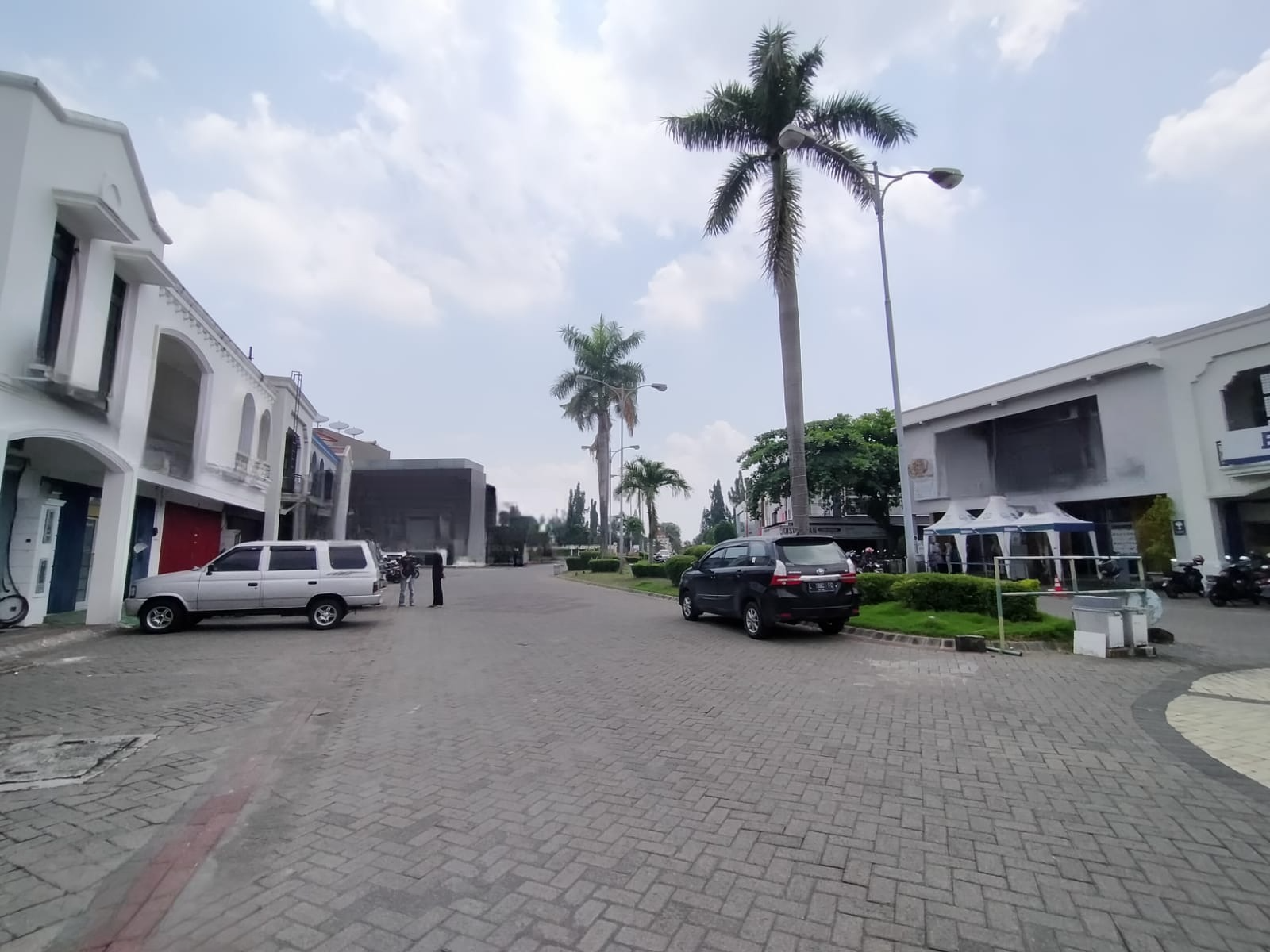 Disewakan Ruko Cempaka Mas, Jombang - Thumbnail 3