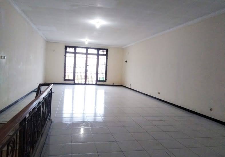 Disewakan Ruko Cempaka Mas, Jombang - Thumbnail 2