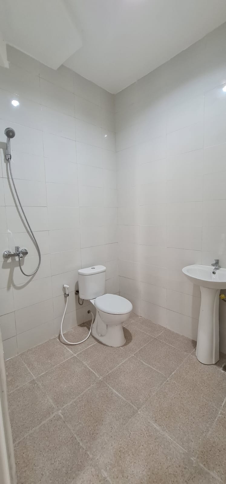 Dijual Rumah Lokasi Strategis Surabaya Selatan - Thumbnail 3