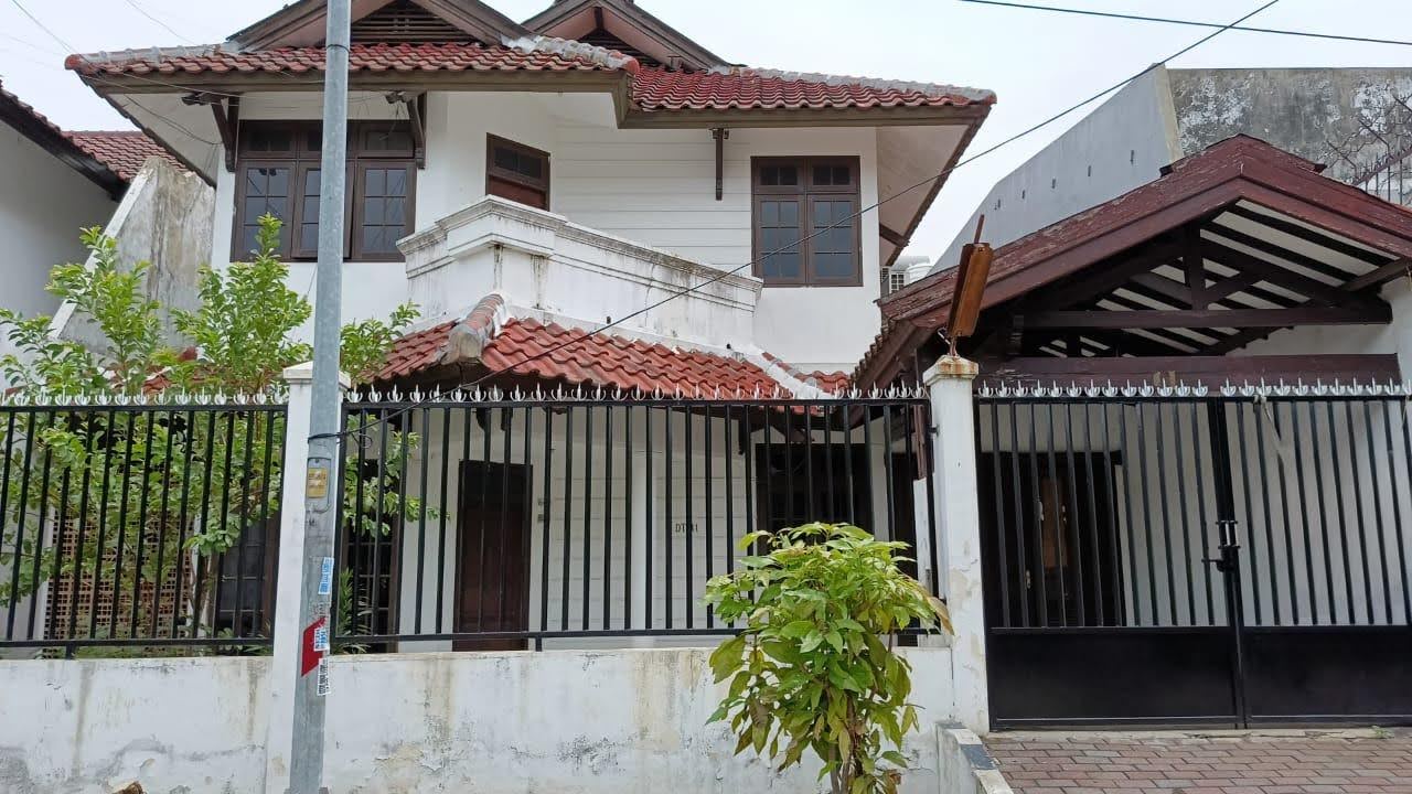 Dijual Rumah Siap Pakai Surabaya Barat - Image 1