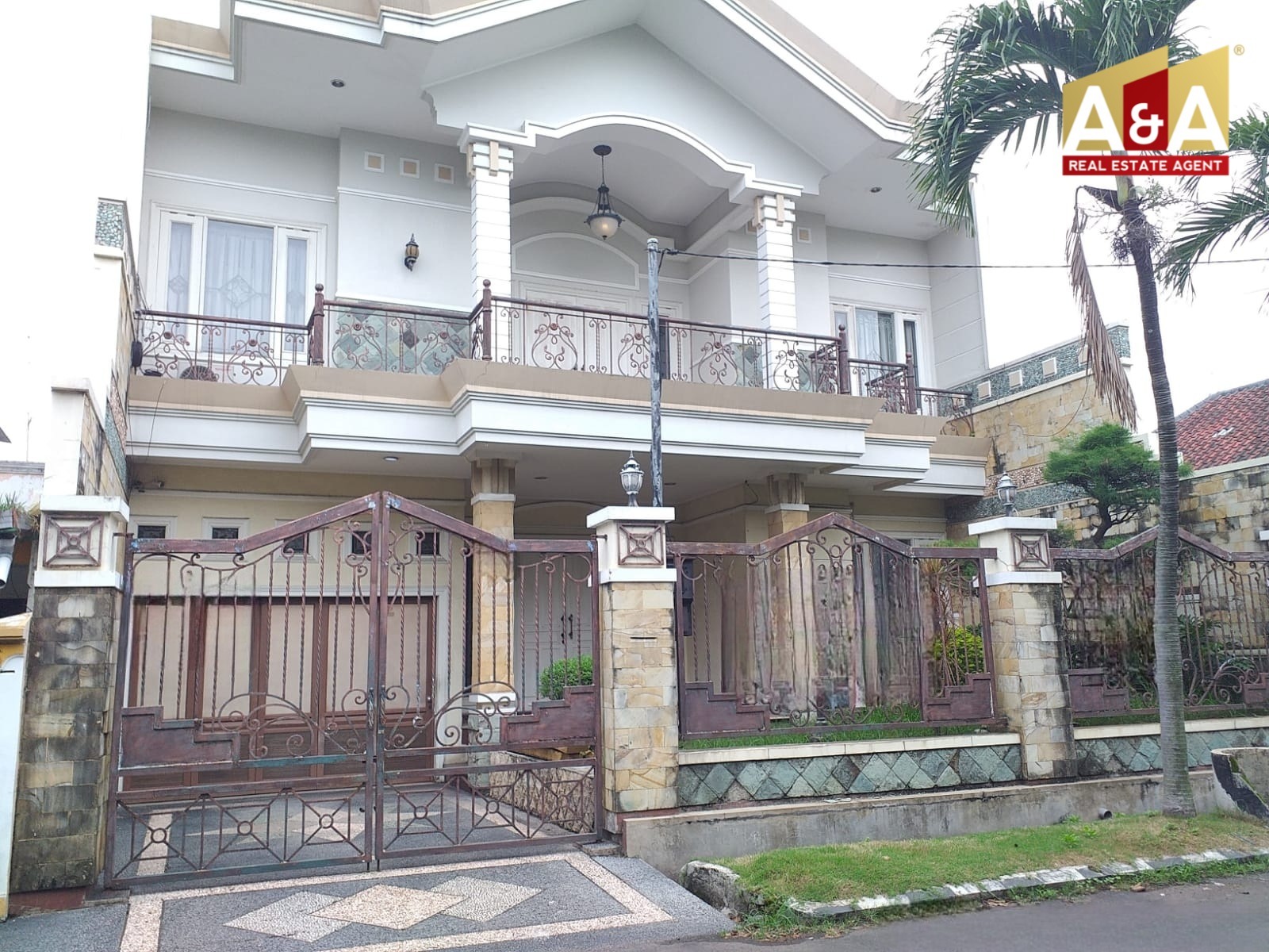 Dijual Rumah Siap Huni Griya Babatan Mukti Surabaya Barat - Image 1